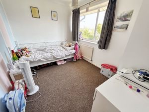 Bedroom- click for photo gallery